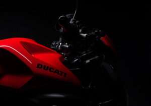 Ducati Motorrad Tank und Cockpit im Detail